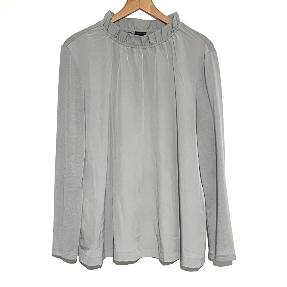 Ann Taylor Gray Knit & Woven Blouse